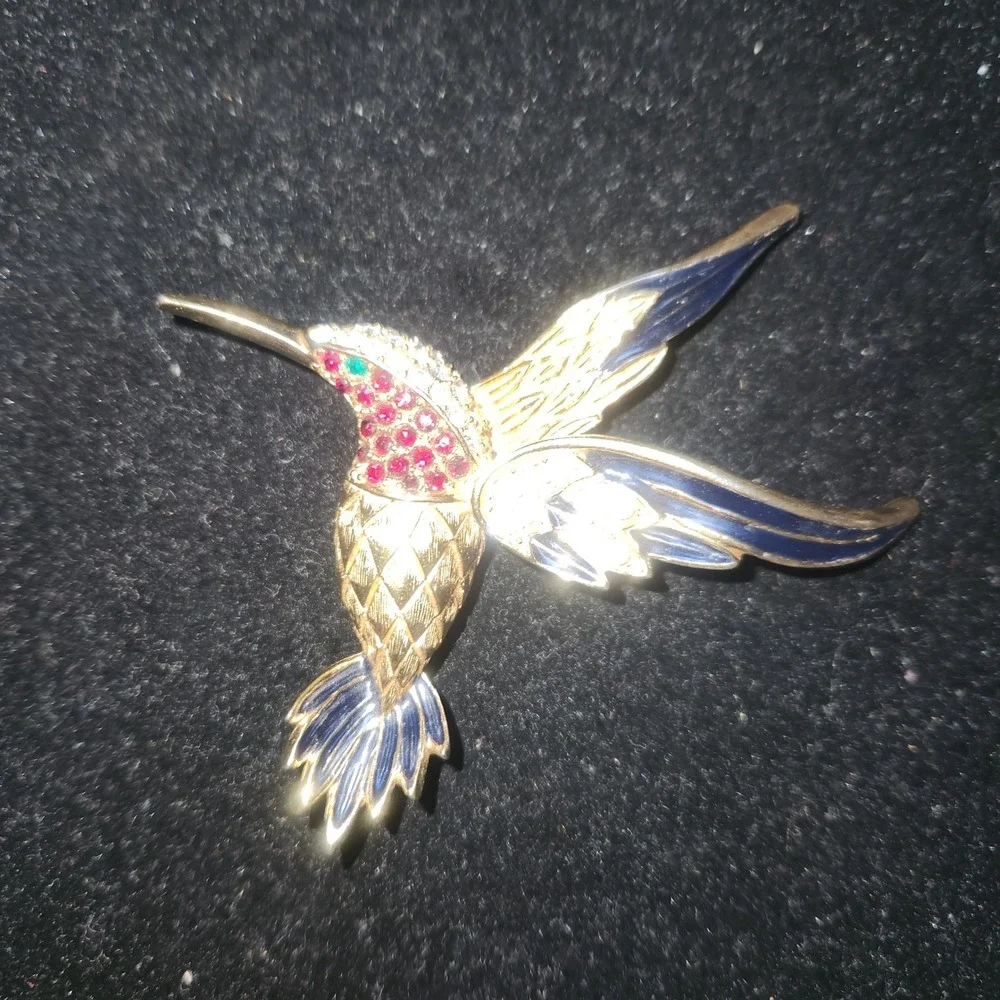 Sphinx  Hummingbird Brooch Gold‎ Tone Rhinestone Enamel Bird  Red Blue Green